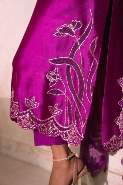 Picture of Royal Bloom