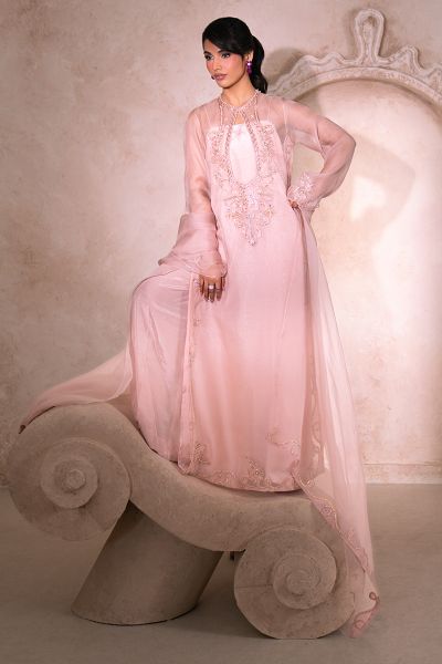 Picture of Rose Veil